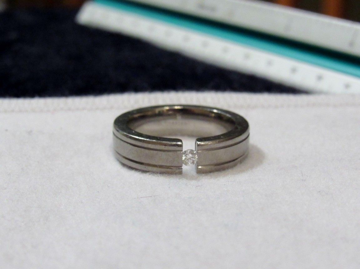 Mens Tungsten and Diamond Wedding Band Ring