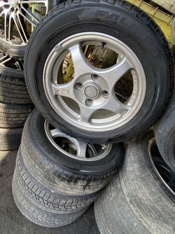 4 lugs universal Oz racing