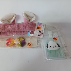 Accessories Set Of 3 $1.50 (Must Pick Up