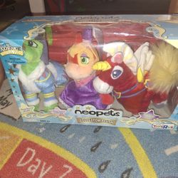 Neopetes Collectors Plush Limited Edition 3 Pack 