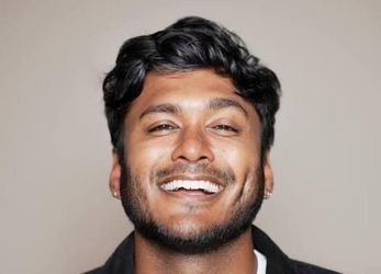 Usama siddiquee v.i.p tickets