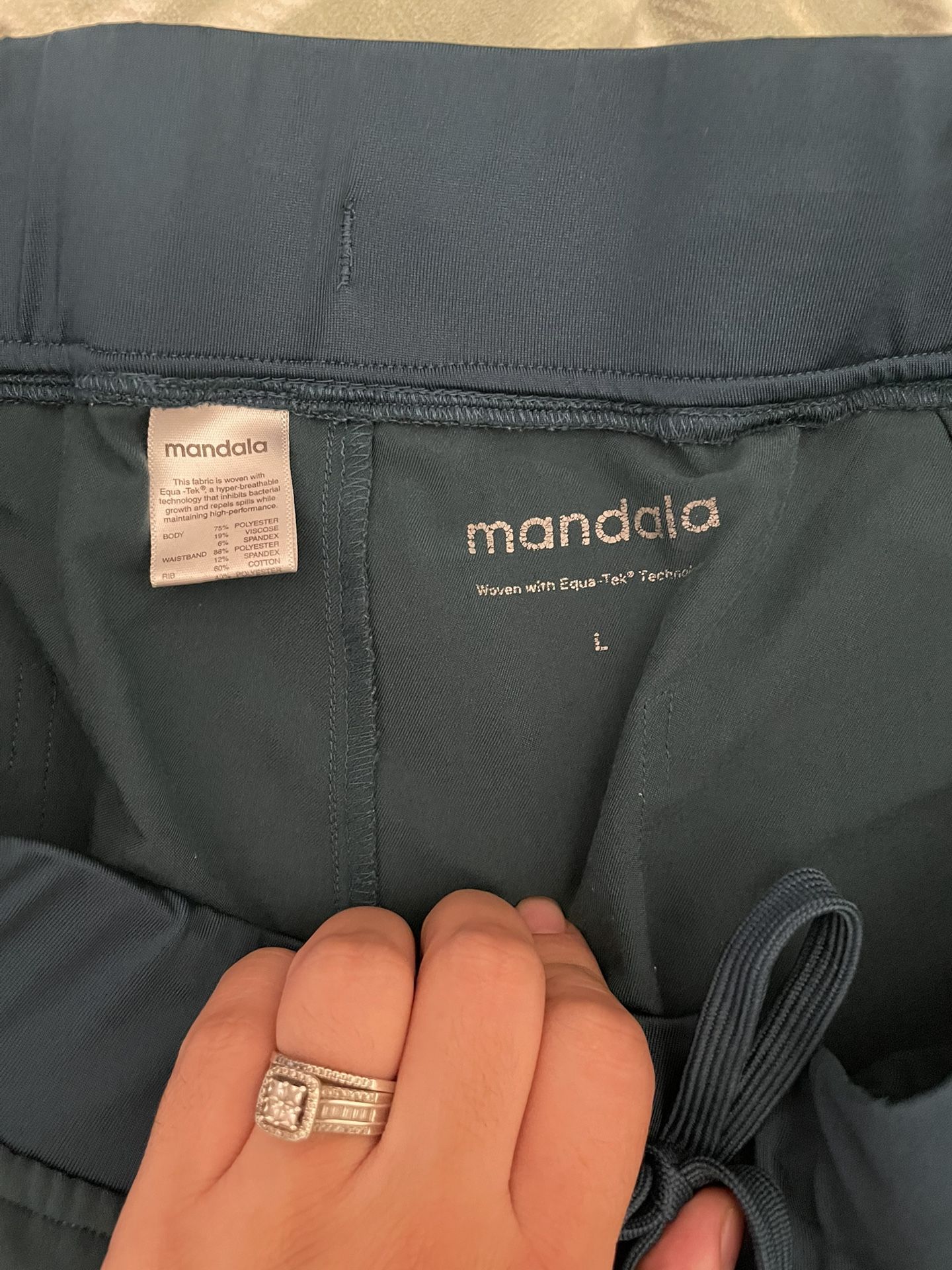 Mandala Scrub Set