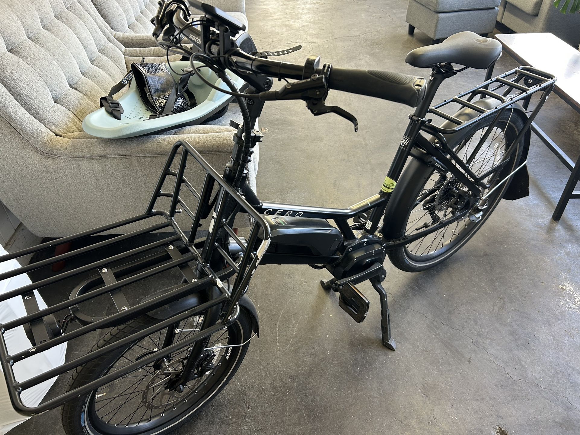 Cero One Electric Cargo Bike - Great Condition - Includes Battery