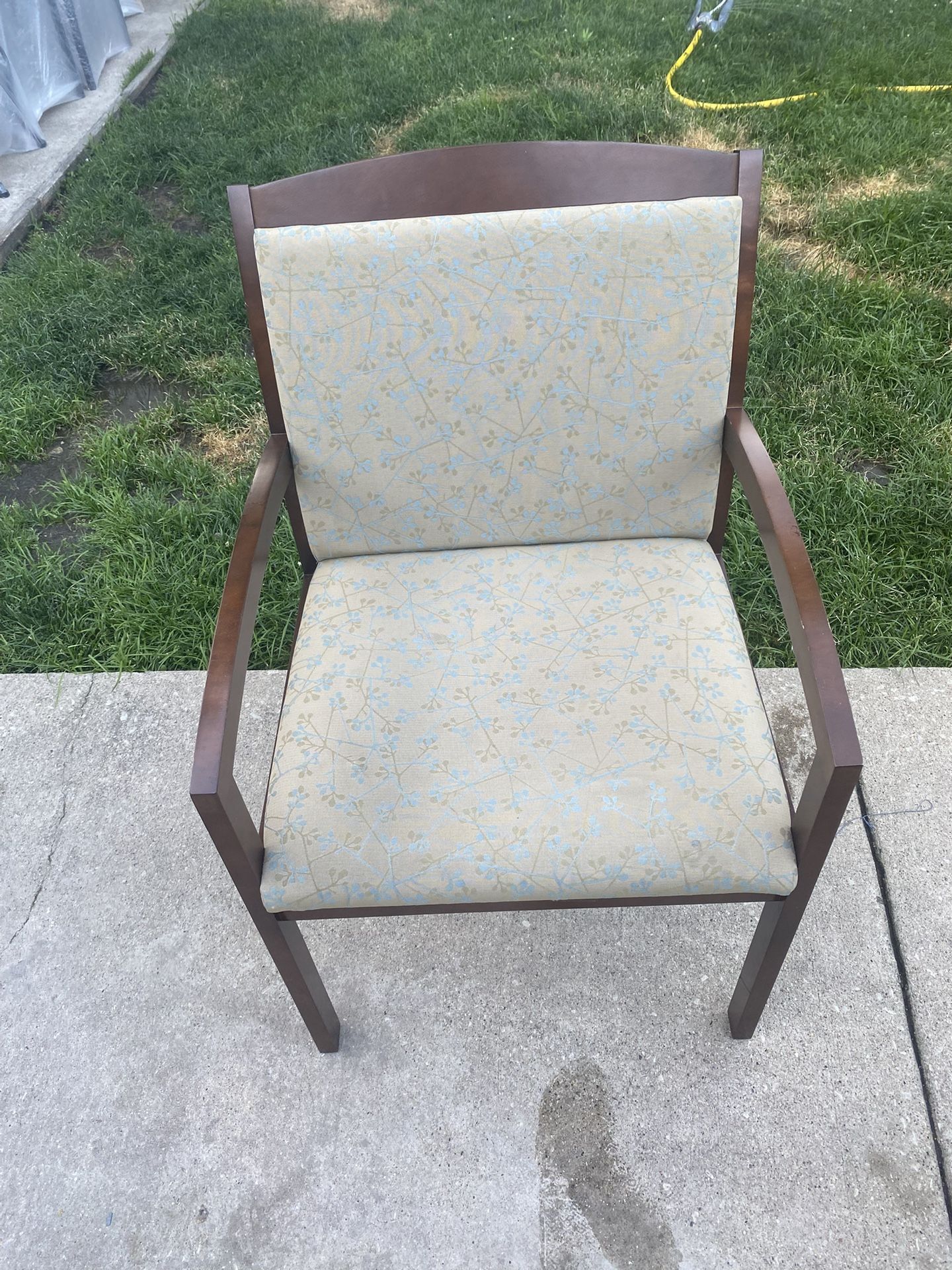 Chairs 10 Dolara