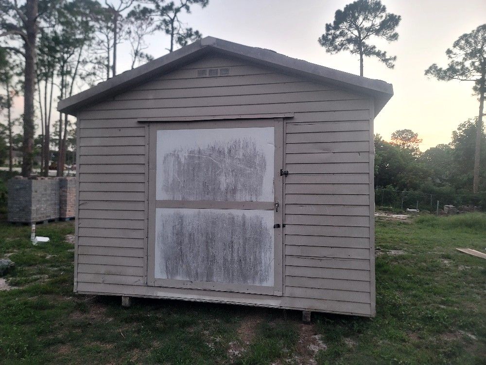 Shed