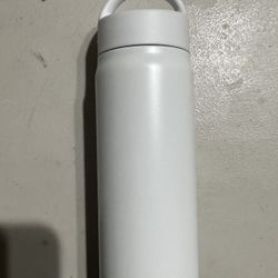 NEW | Room Essential Double Wall Stainless Steel Vacuum Water Bottle