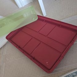 Free random plastic lids