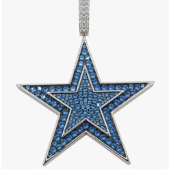 GLD Officially licensed NFL Sports Team Dallas Cowboys Logo Pendant - Gold Plated Iced Out Football Necklace Charm