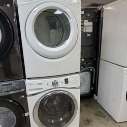 Whirlpool Front Loading Washer And Stackable Gas Dryer Set 
