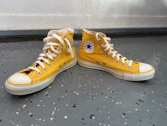 Yellow Converse Chuck Taylor High Top  Sneakers 8M/10W