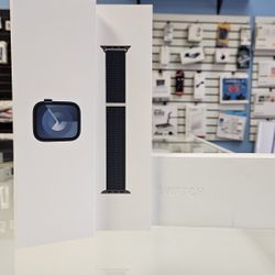 Apple Watch Series 9 45MM Cellular unlocked With Apple Warranty