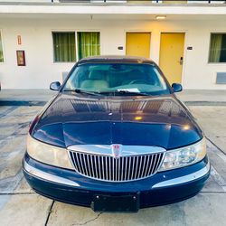 2002 Lincoln Continental Low Mileage