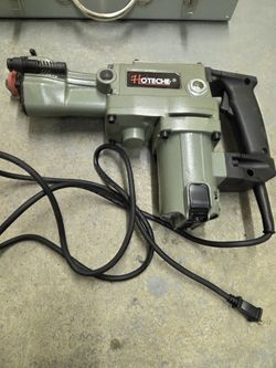 Nice 1 1/2 Rotary Hammer