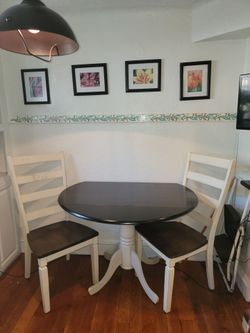 Dinning Table with 2 Chairs