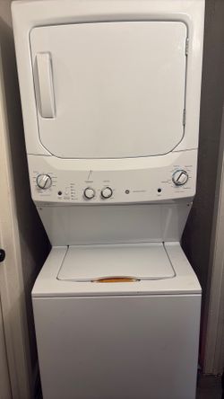 Stackable washer and dryer