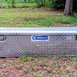 Kobalt 63 "X 14" X 13" Crossover Aluminum Truck Tool Box