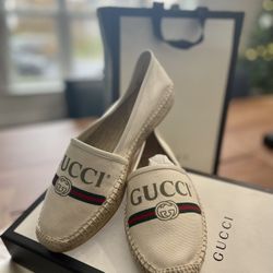 NWT & NIB - Authentic Gucci Women’s Logo Canvas Espadrilles 'Off White'