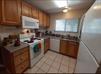 $1,100 Charming 7/13