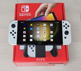 Nintendo Switch OLED (MOD) 200 GAMES + 10000 RETROS  + ANDROID TV OS 