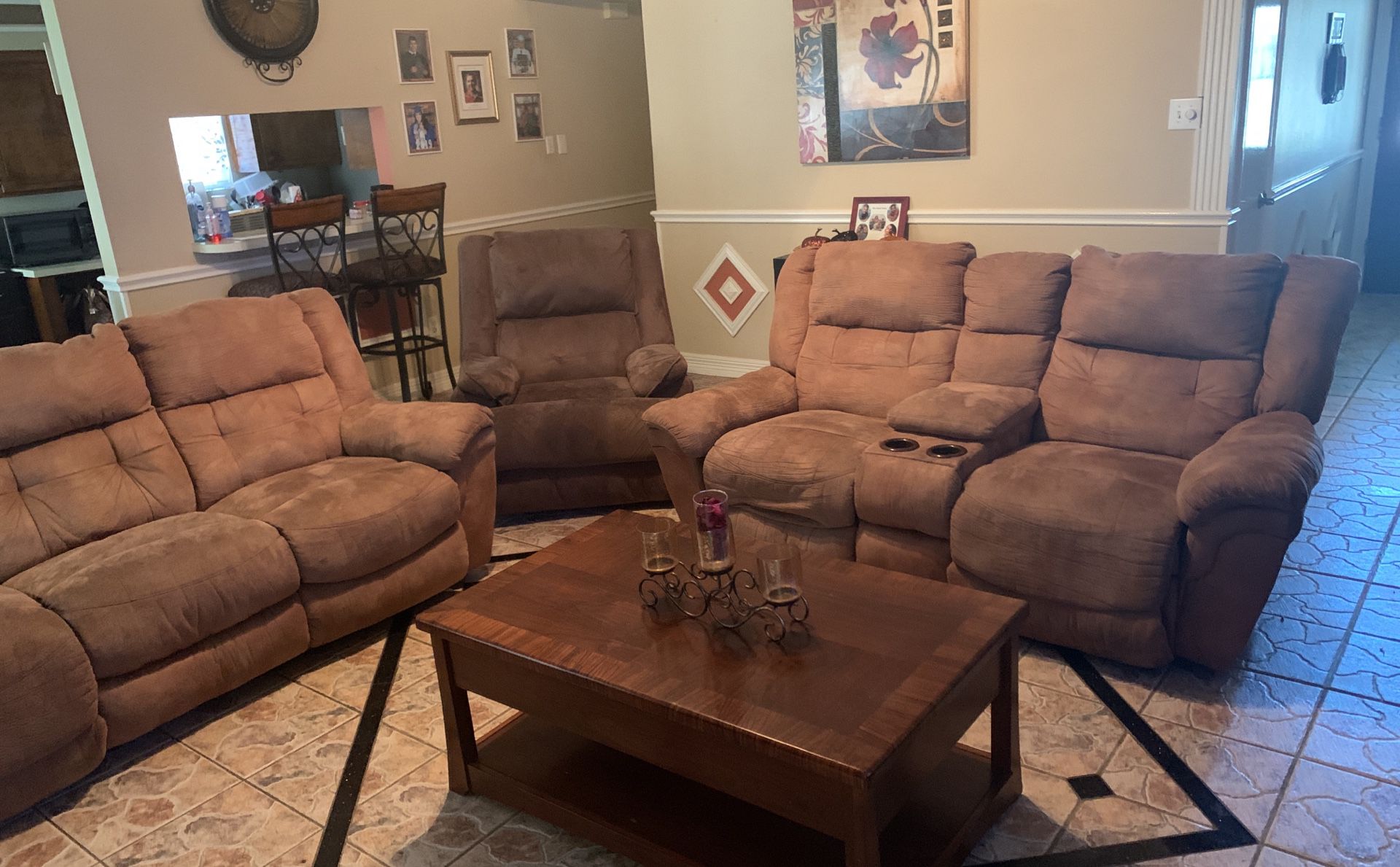 Living Room Set Recliner With Middle Table 