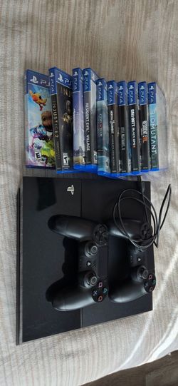 Playstation 4 with Games