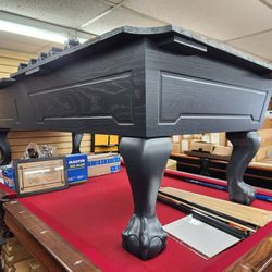 Pool table 8' w/install new felt accessories