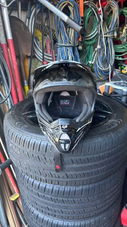 Fox dirt bike helmet XL