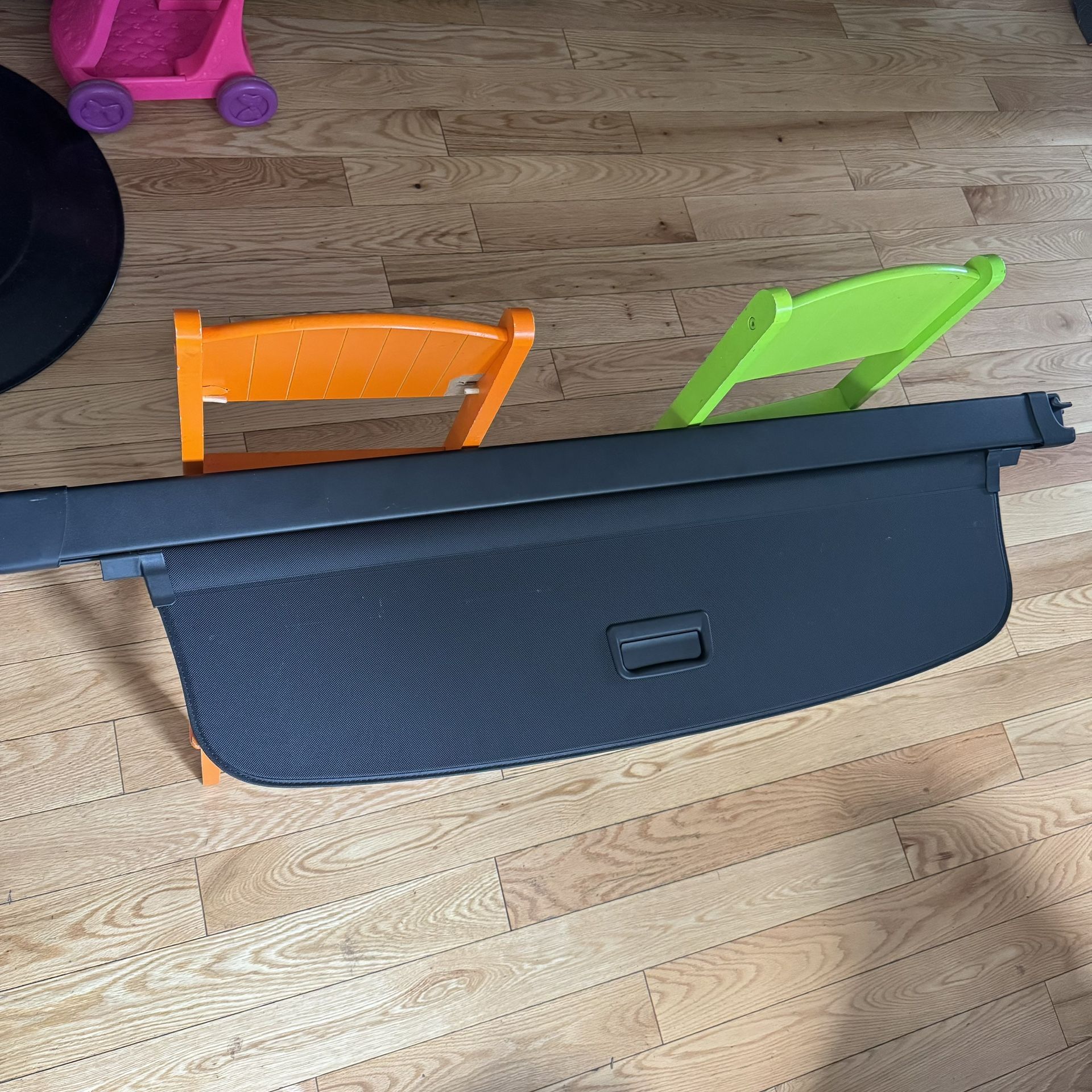 OEM Audi A4 allroad Trunk Cargo Cover (2017–2024) – Part #8W9 863 553 C 94H – Black