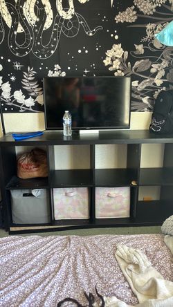 Cubby shelf