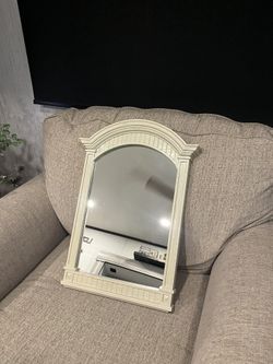 Antique Home Interior Mirror To Hang On The Wall