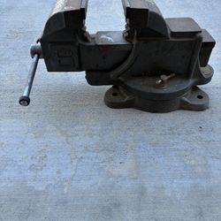 6" Bench Vise 