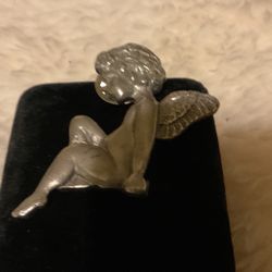 Solid Pewter Angel Pin/brooch (LCD LANADA IAN)