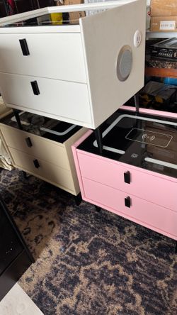 3 in one Night stand , wireless charger, light and speaker