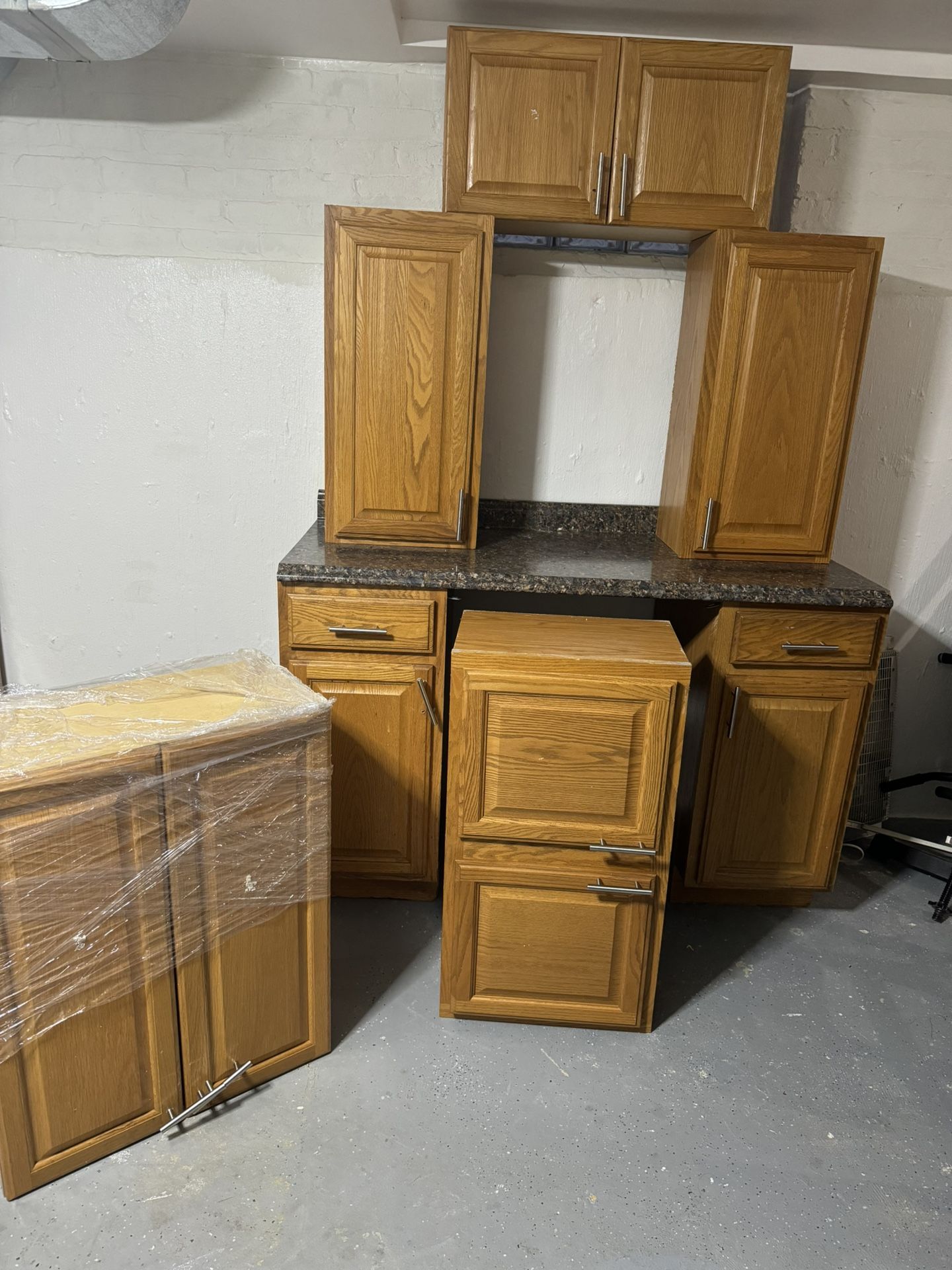 Kitchen Cabinet