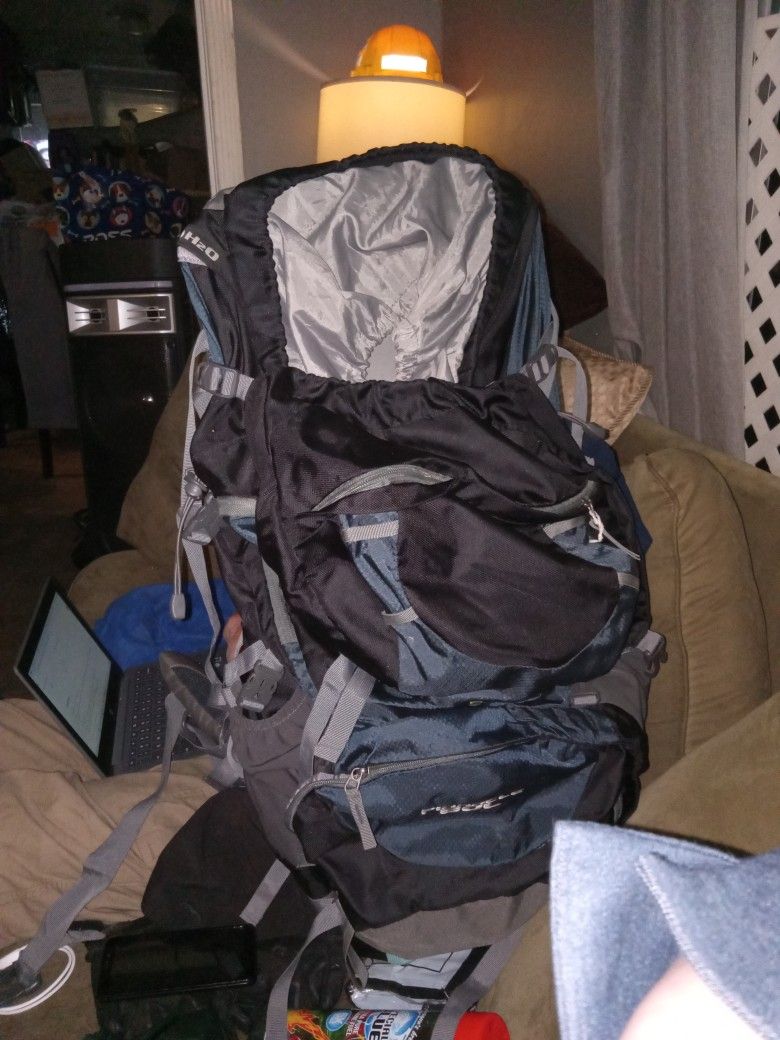 REI BACKPACK, Grey Large Pinnacle 80L