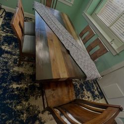 Dining table and chairs with 6 chairs