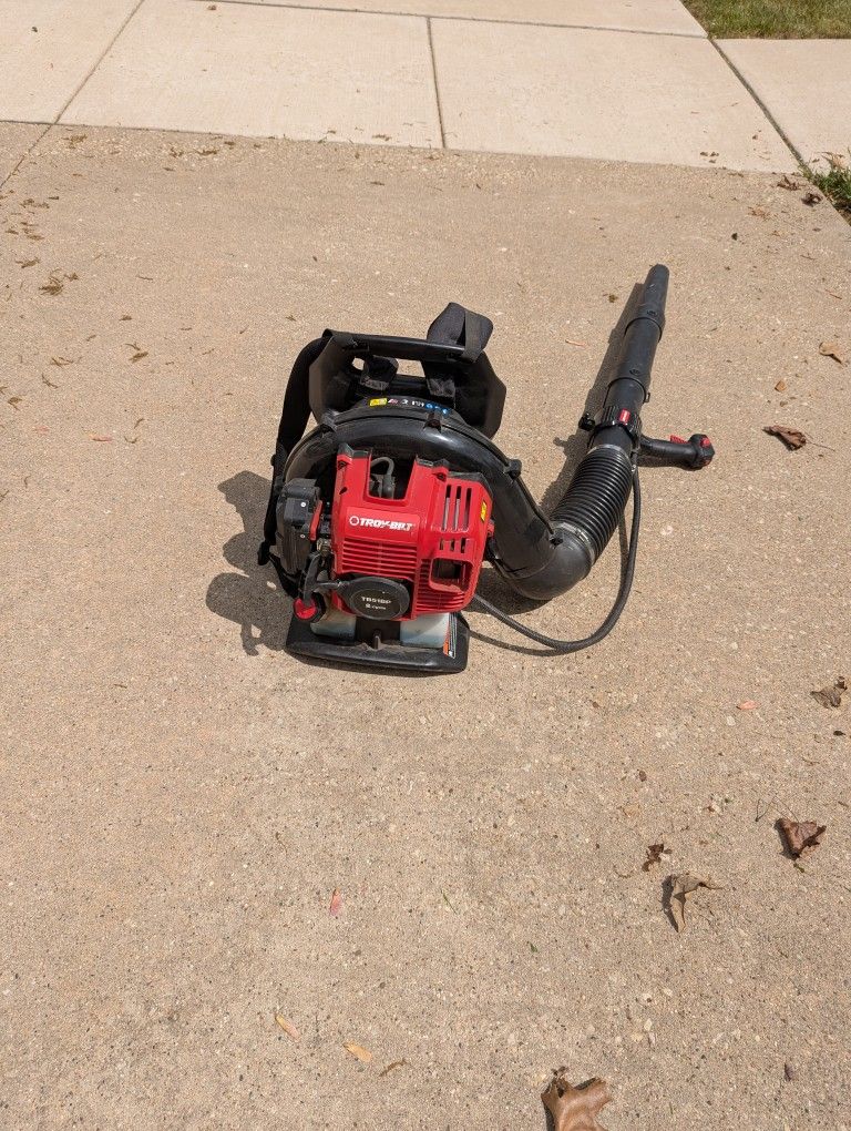 Troy Built Back Pack Leaf Blower