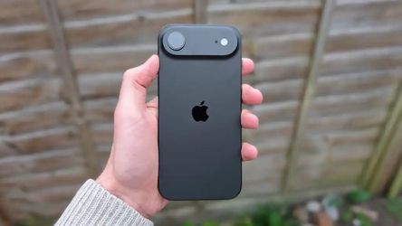 iPhone Air
