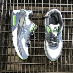 Nike Air Max 90 Size 7