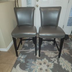 2 Counter Height Leather Stools