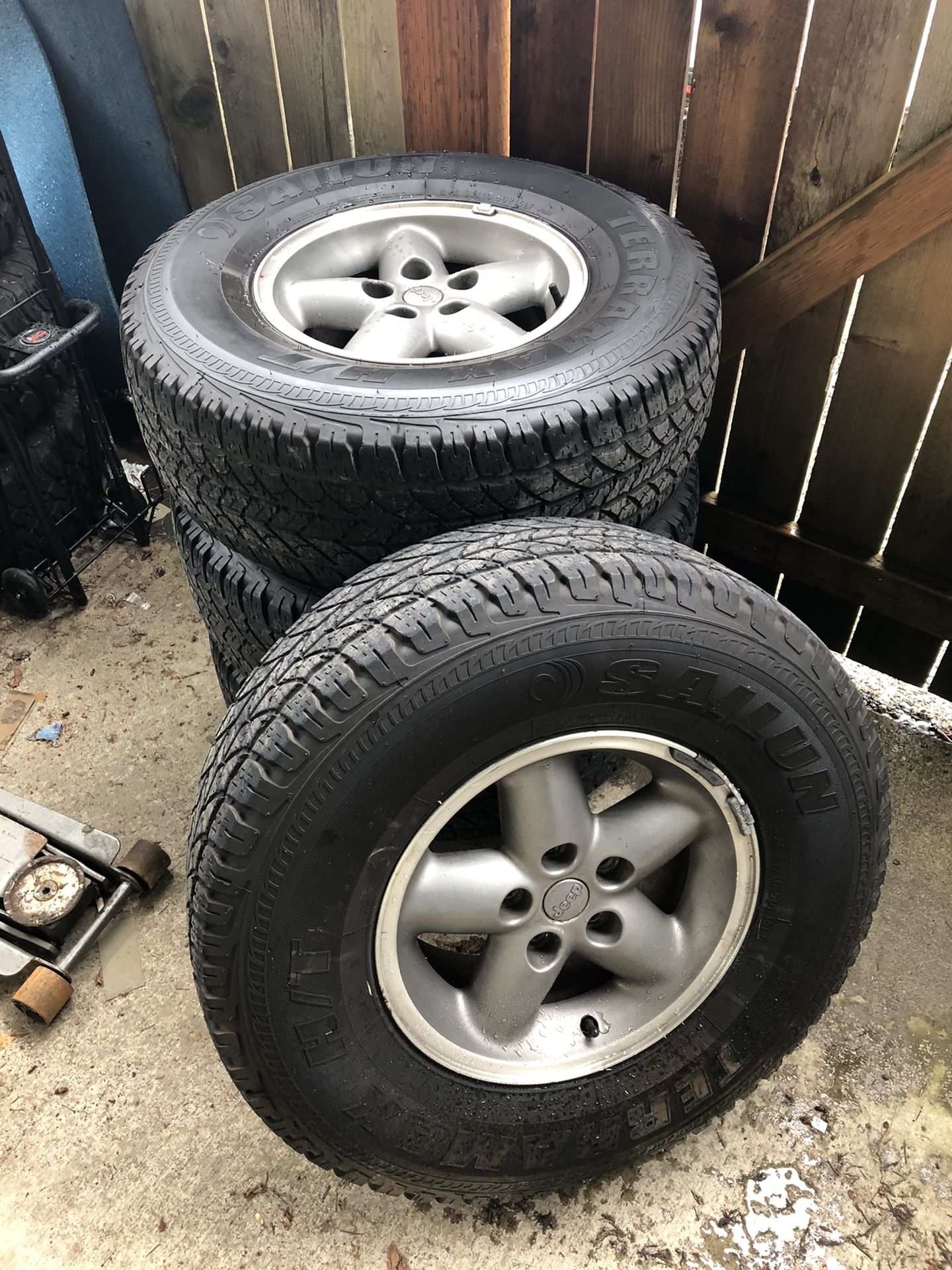 Jeep tj/xj wheels tires