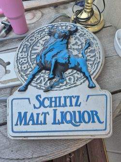 SCHLITZ MALT LIQUOR SIGN