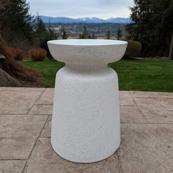 *Firm Price* NEW Crate&Barrell Crest Outdoor Garden Stool Side Table