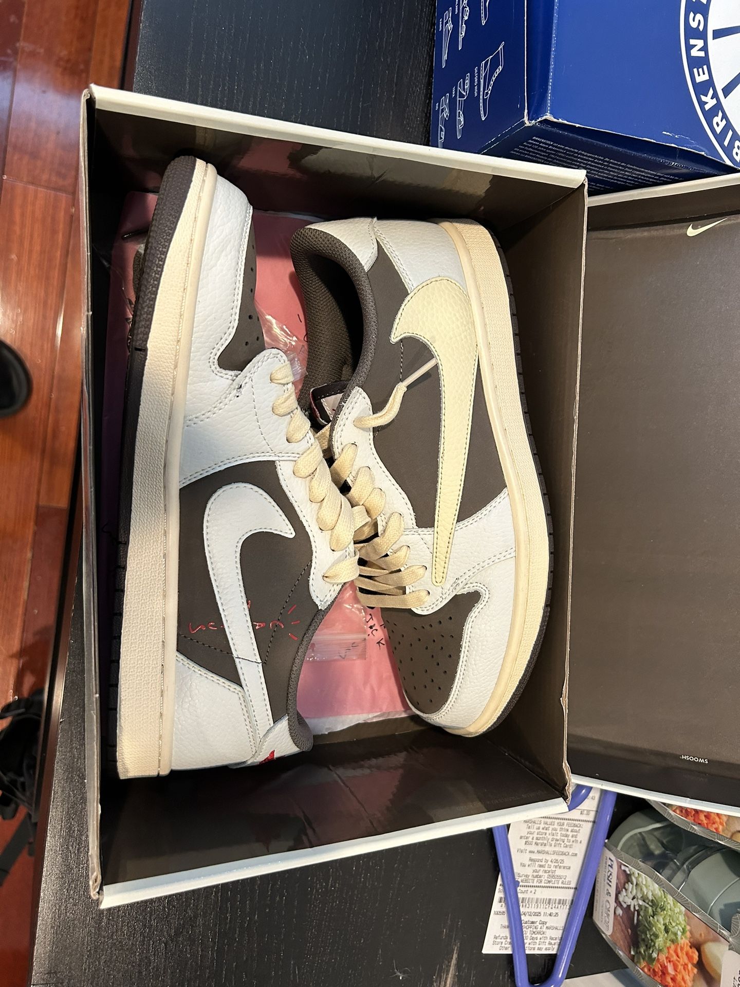 Travis Scott 1s