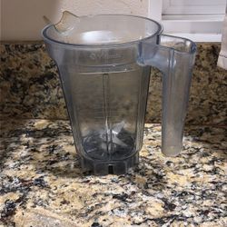 VitaMix Blender Dry Container 32 oz Plastic Pitcher ASY172 J  No Lid