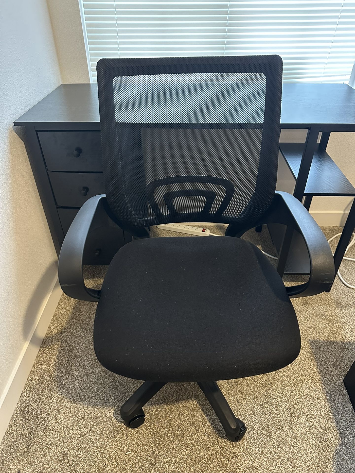 Amazon Black Desk Chair