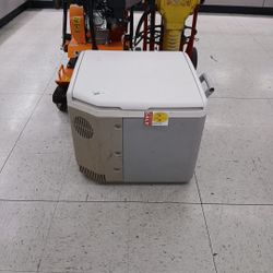 Electric Igloo Cooler 