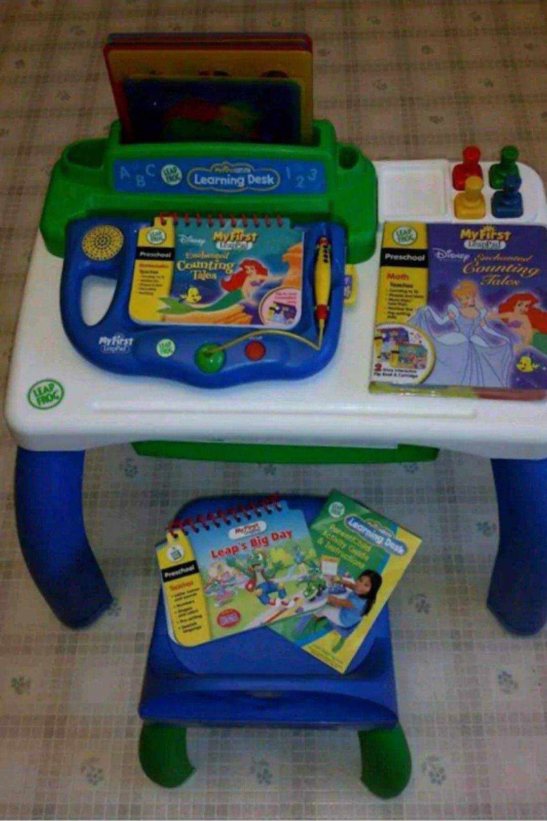 LeapFrog Learning Desk & Chair with My First Leap Frog Learning System