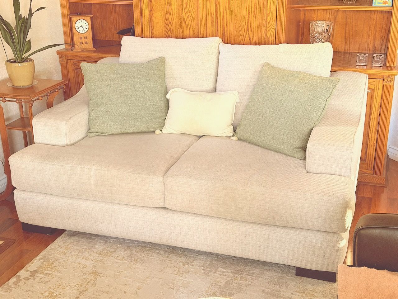 Sofa/Loveseat