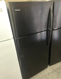 Frigidaire Top Freezer Fridge – Black, clean interior, 19 cu ft